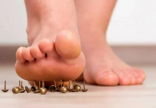 Tingling and numbness symptoms in hands and feet